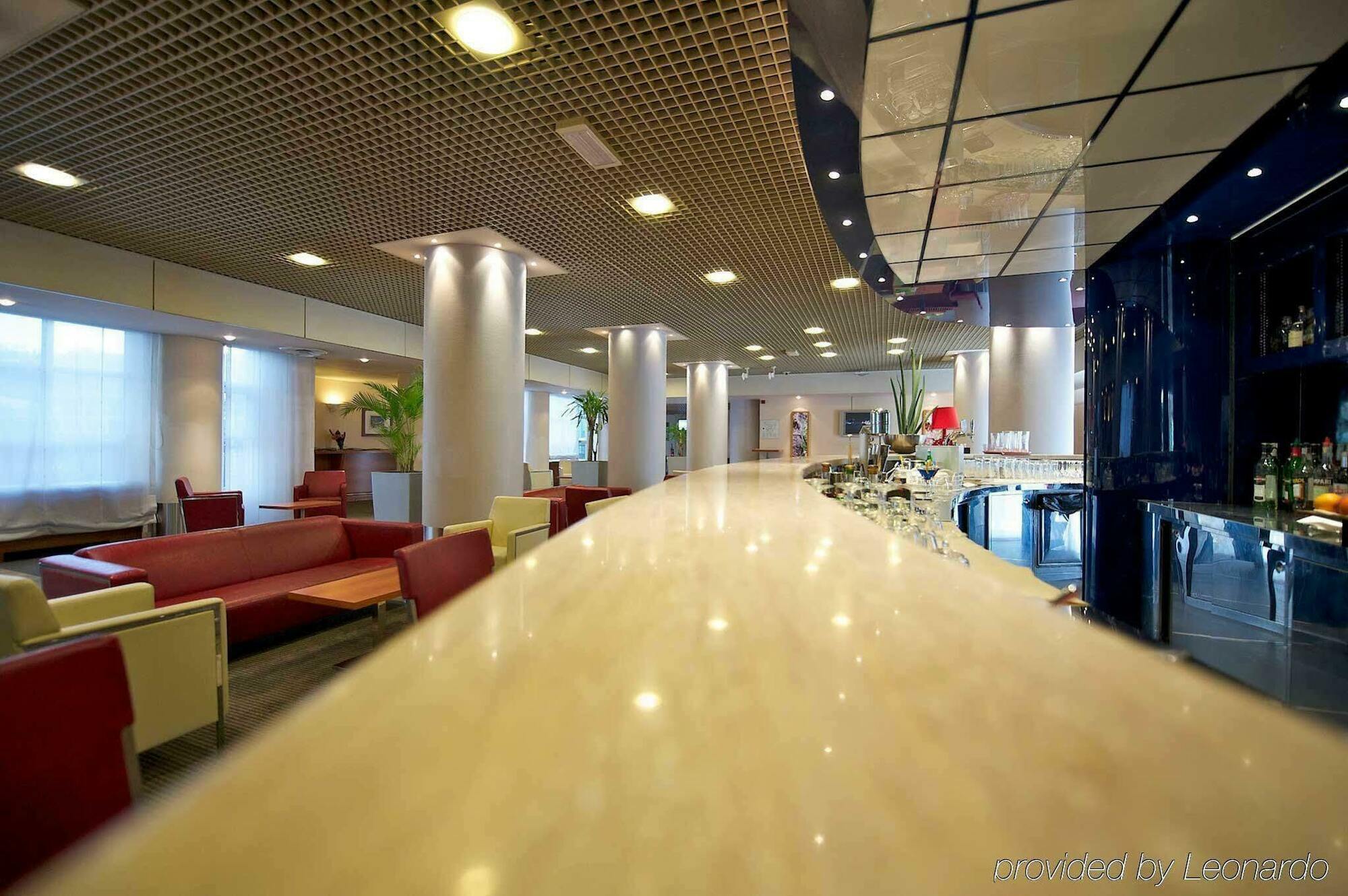 Novotel Firenze Nord Aeroporto Hotel 4*